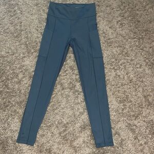 Aeropostale leggings.